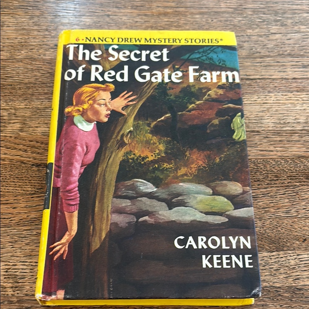 Vintage Nancy Drew Books. Six Books. 1960-1967 - Picture 11 of 16